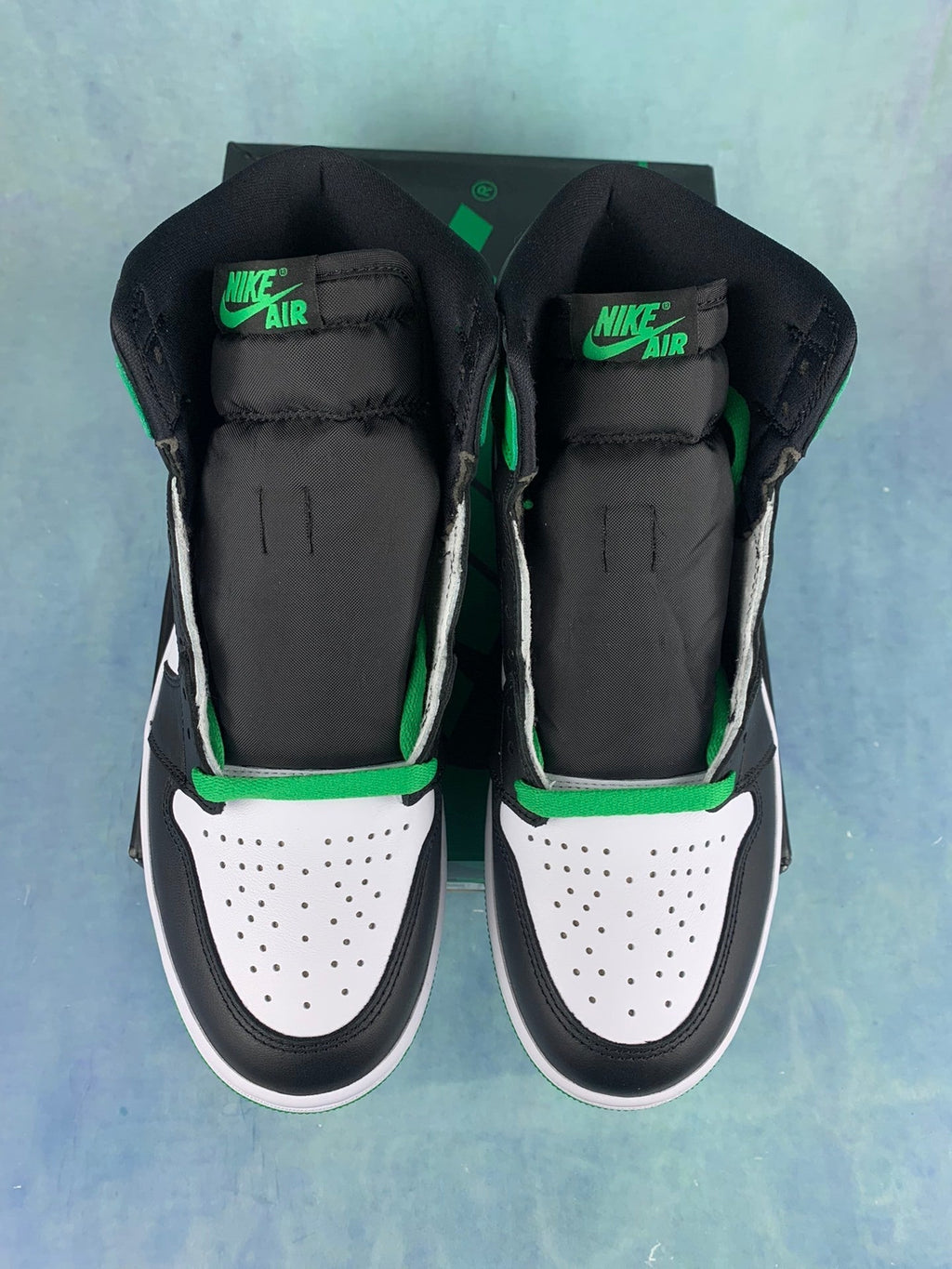Air Jordan 1 High Lucky Green Unisex Sneakers DZ5485-031