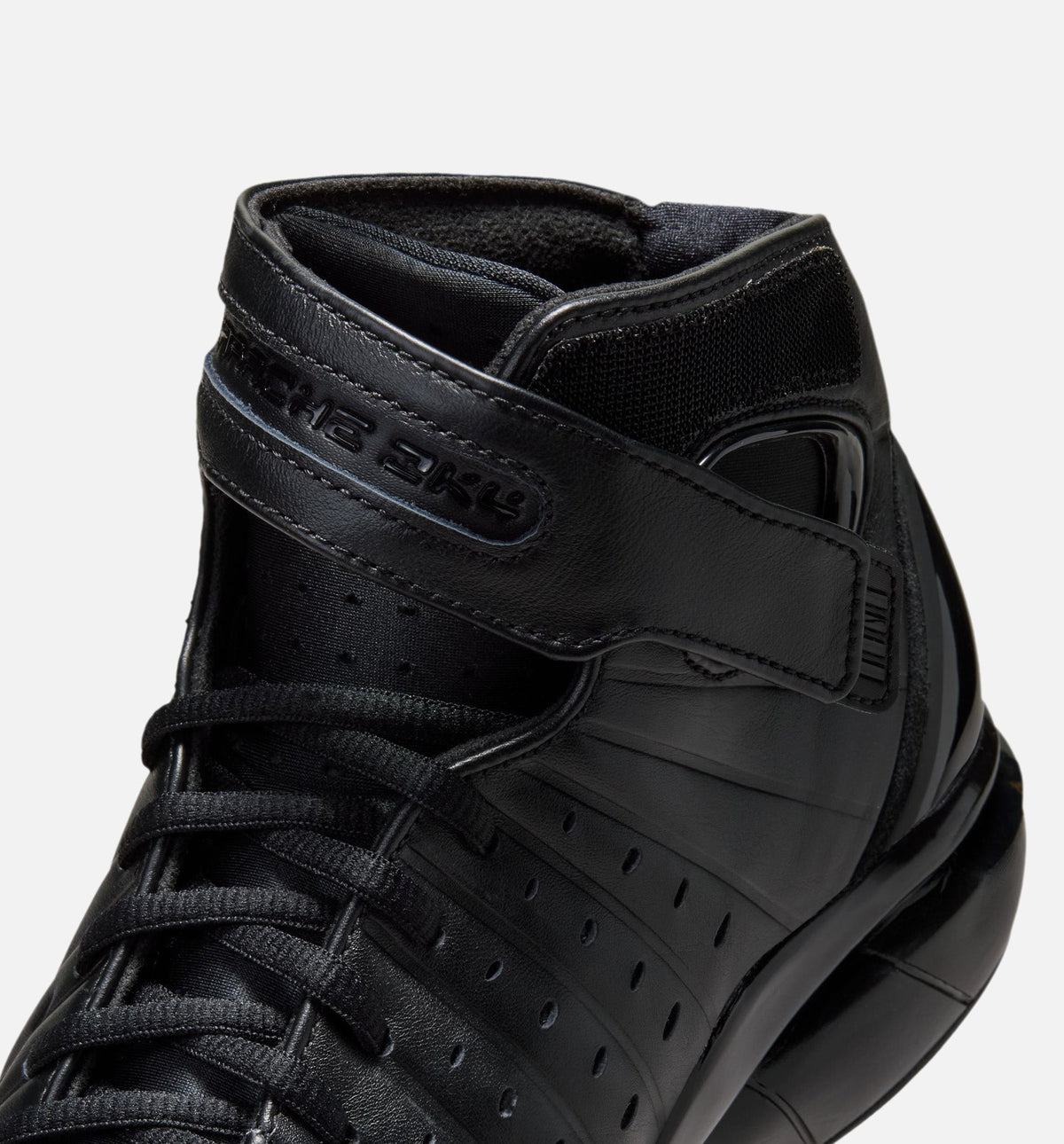 Nike Air Zoom Huarache 2K4 OT Men's Shoe – Black/Black
