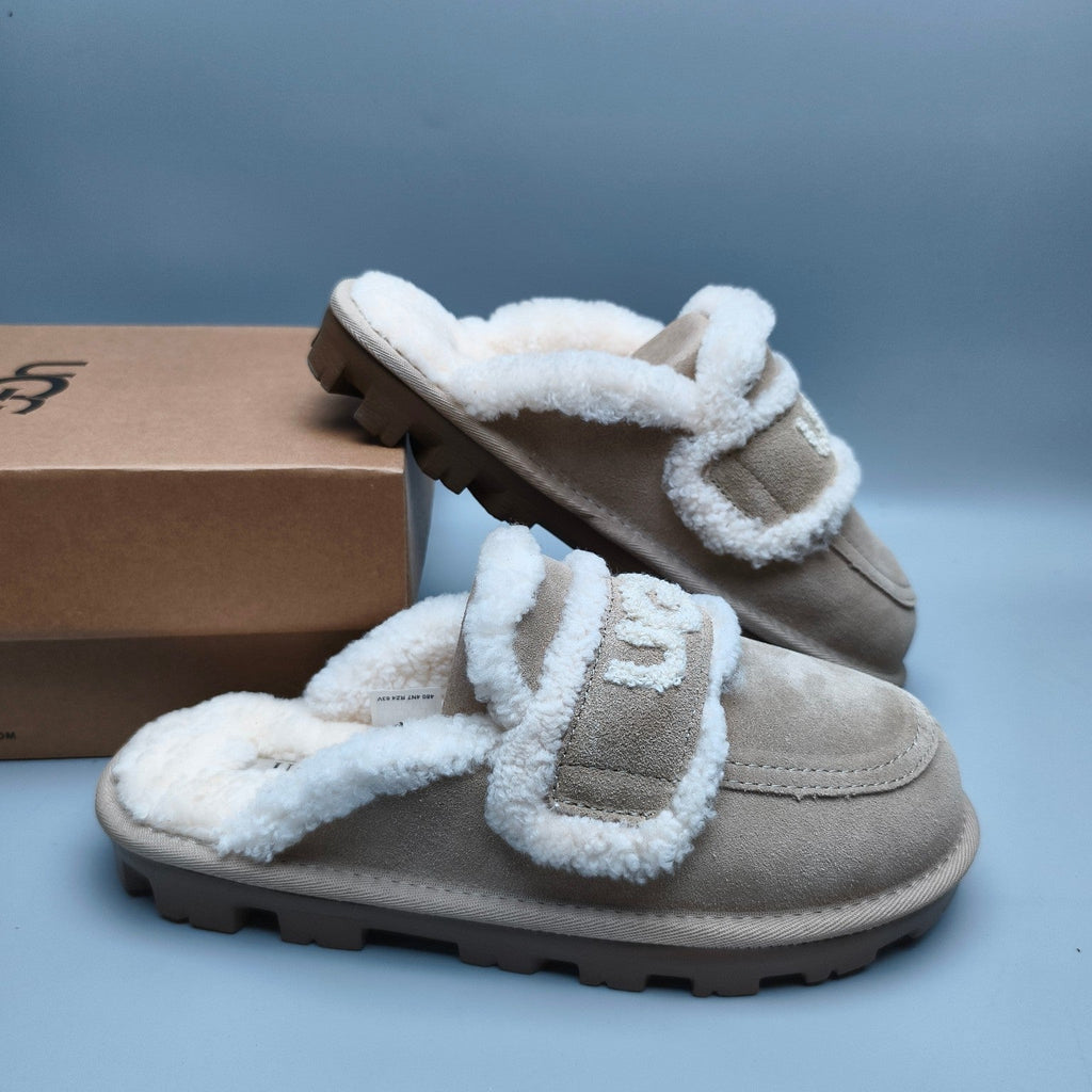 Sand Fluffy Big Logo Casual Slippers