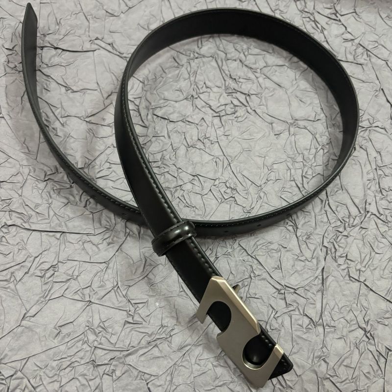 S Shape Buckle Leather Belt Modern Minimalist Black Waist Belt