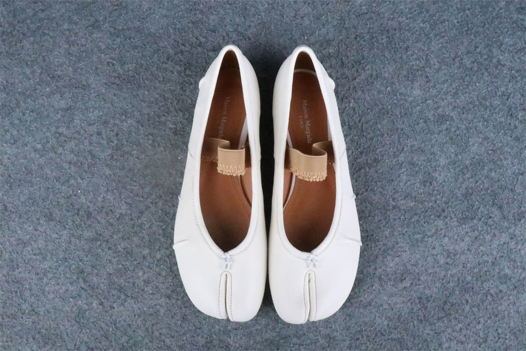 Maison Margiela Wmns Tabi Ballerinas 'White'