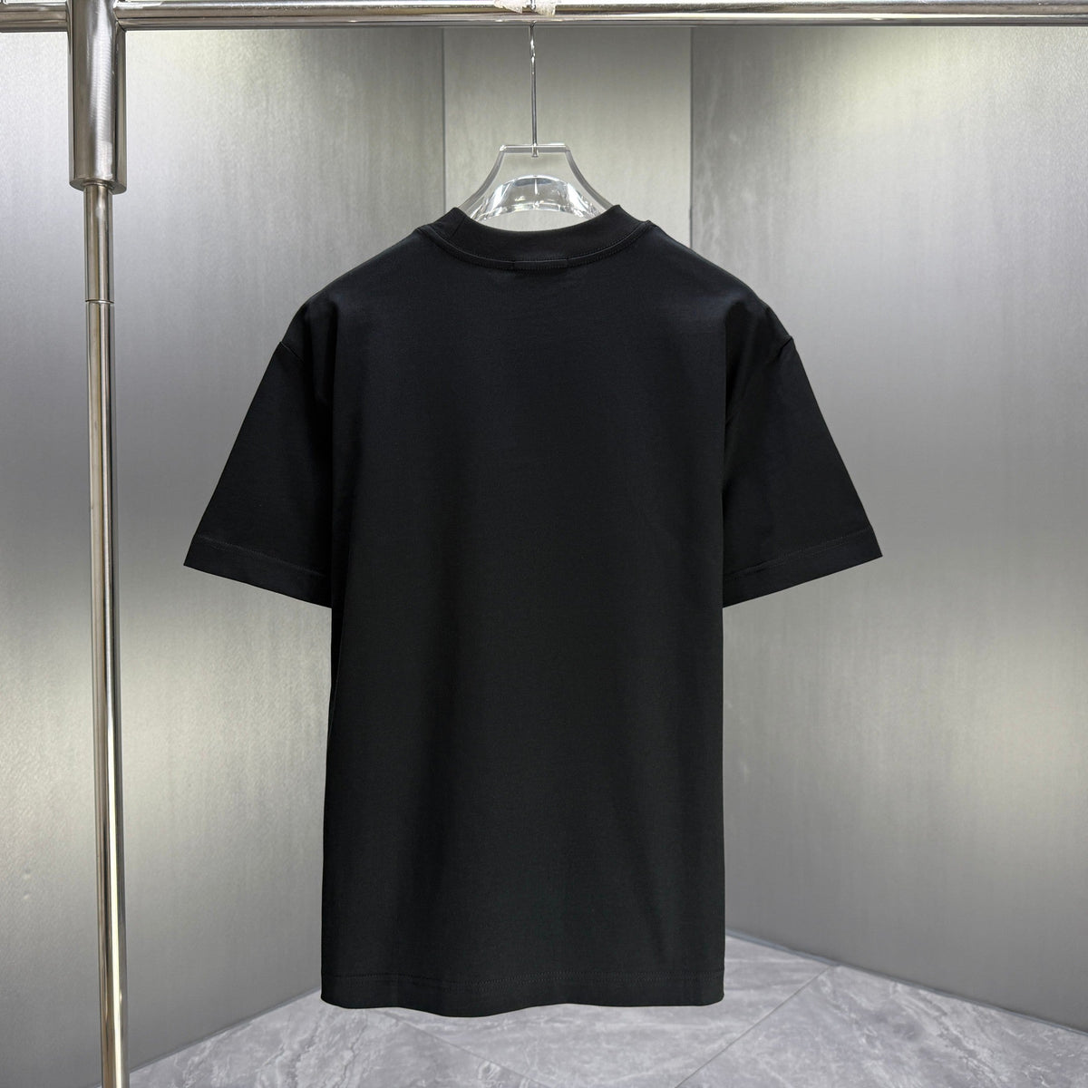 Moncler Oversized Circle Logo T-Shirt Black