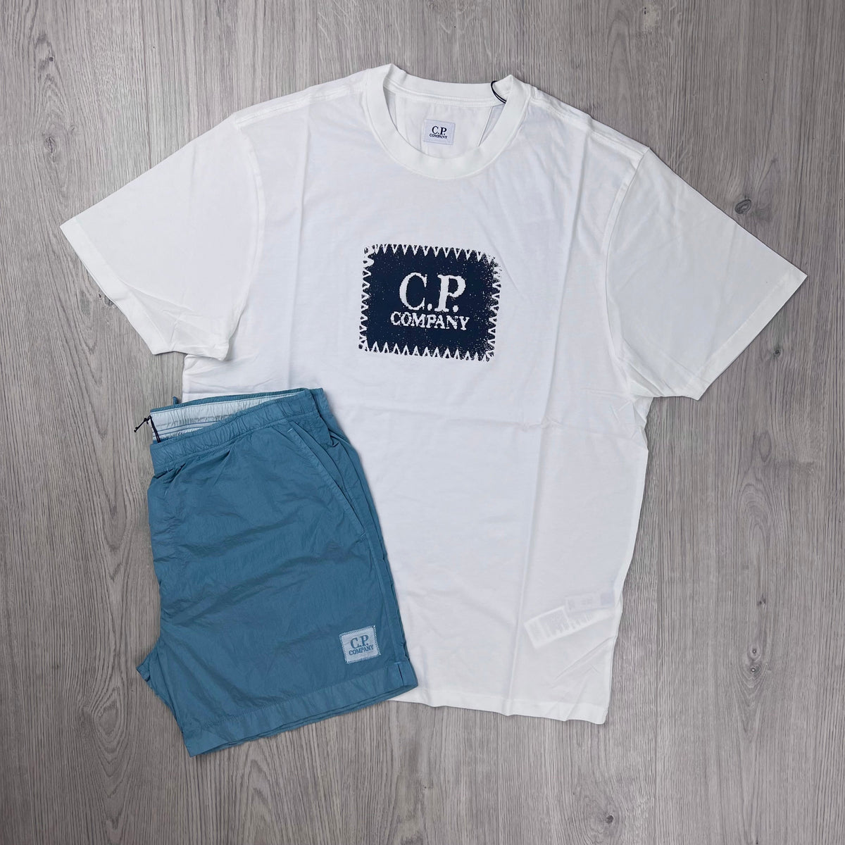CP Company Summer Set — White / Zilverblauw