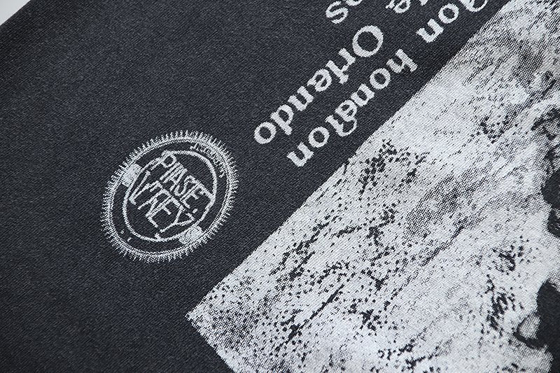 VALE USA 1989 Graphic T-Shirt