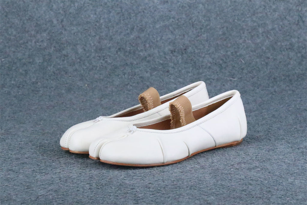Maison Margiela Wmns Tabi Ballerinas 'White'