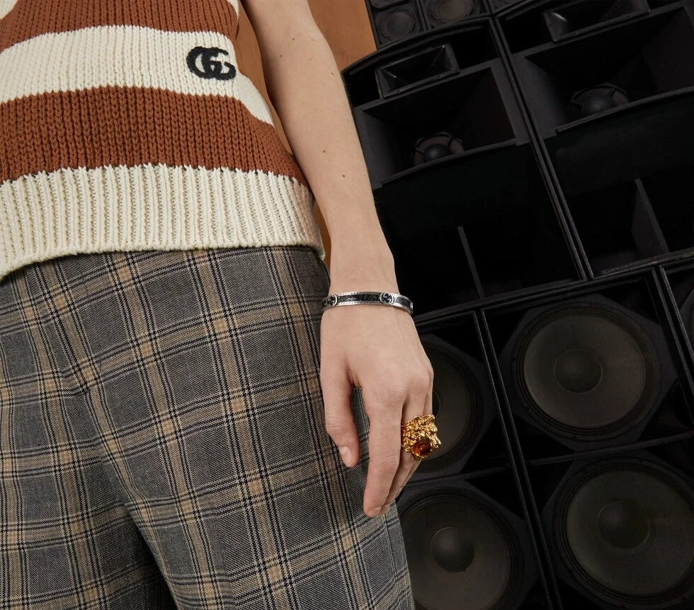 Gucci Black Enamel Vintage Double G Bracelet