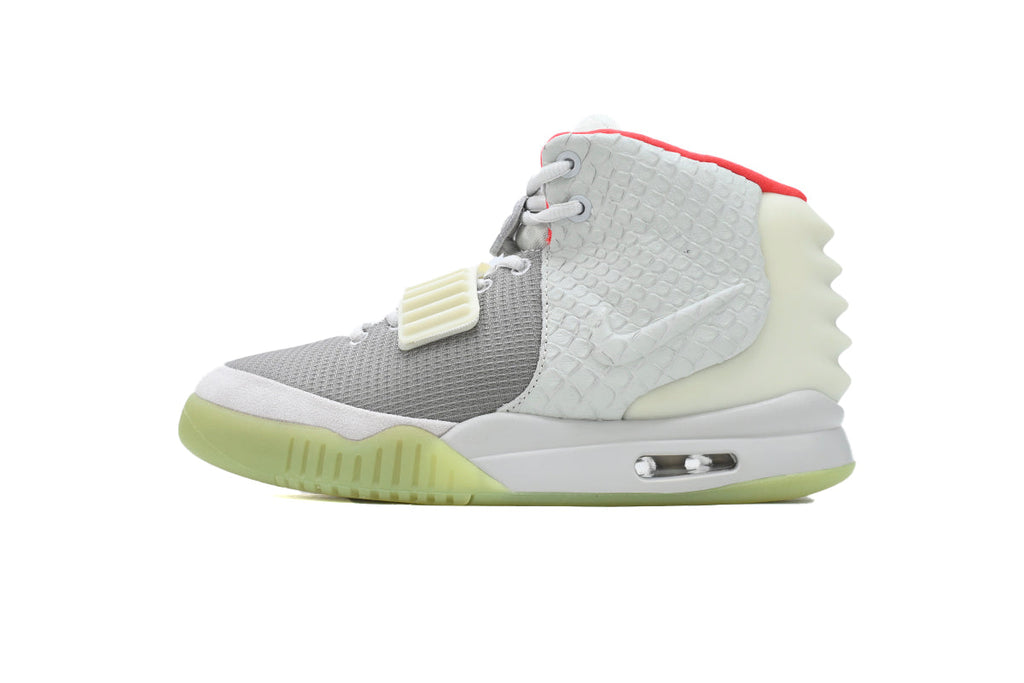 Nike Air Yeezy 2 Pure Platinum 508214-010
