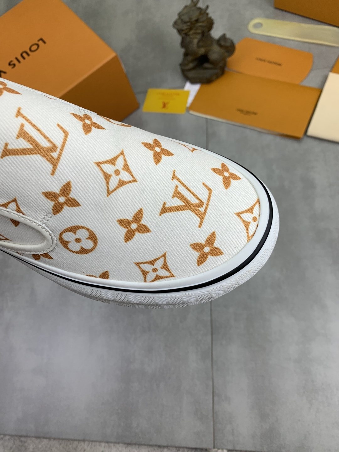 Louis Vuitton White Printed Slip-On Shoes