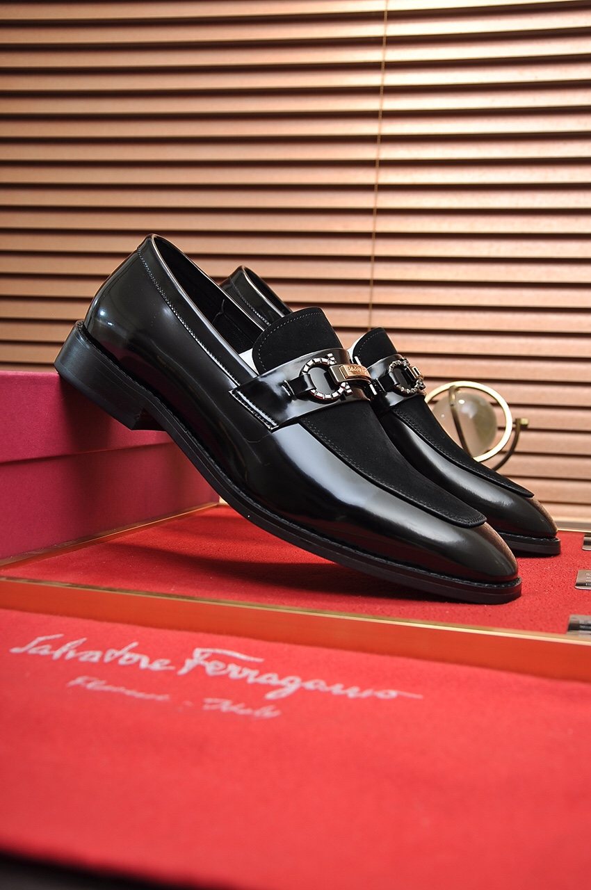 Salvatore Ferragamo Black Bit Loafers - Stacked Heel