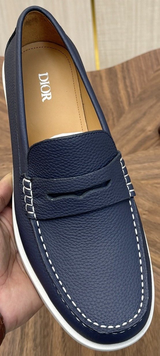 Dior Men's Contrast-Sole Slip-On Loafers - Leather Lining