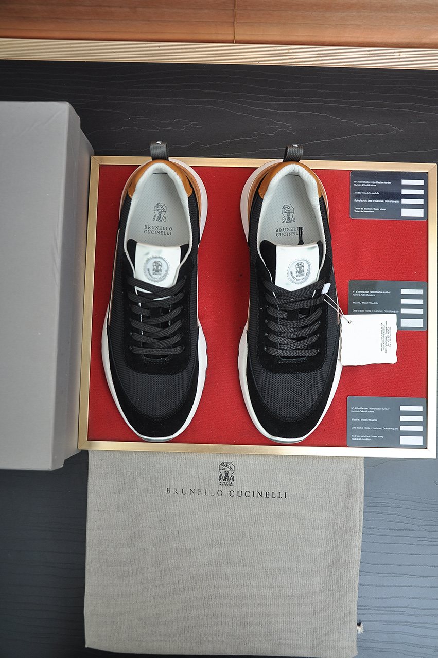 Brunello Cucinelli Contrast Panel Low-Top Sneakers