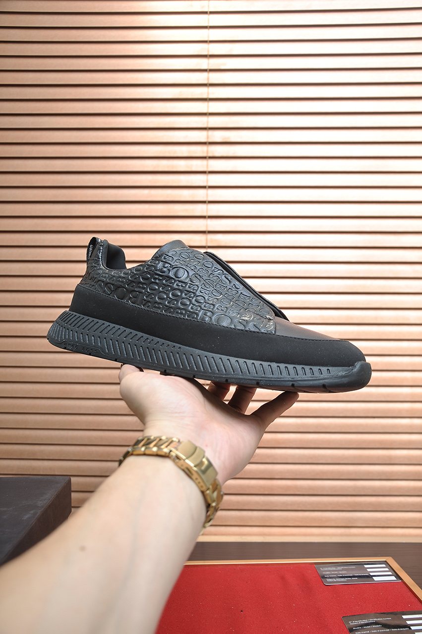 Hugo Boss Textured Low-Top Sneakers