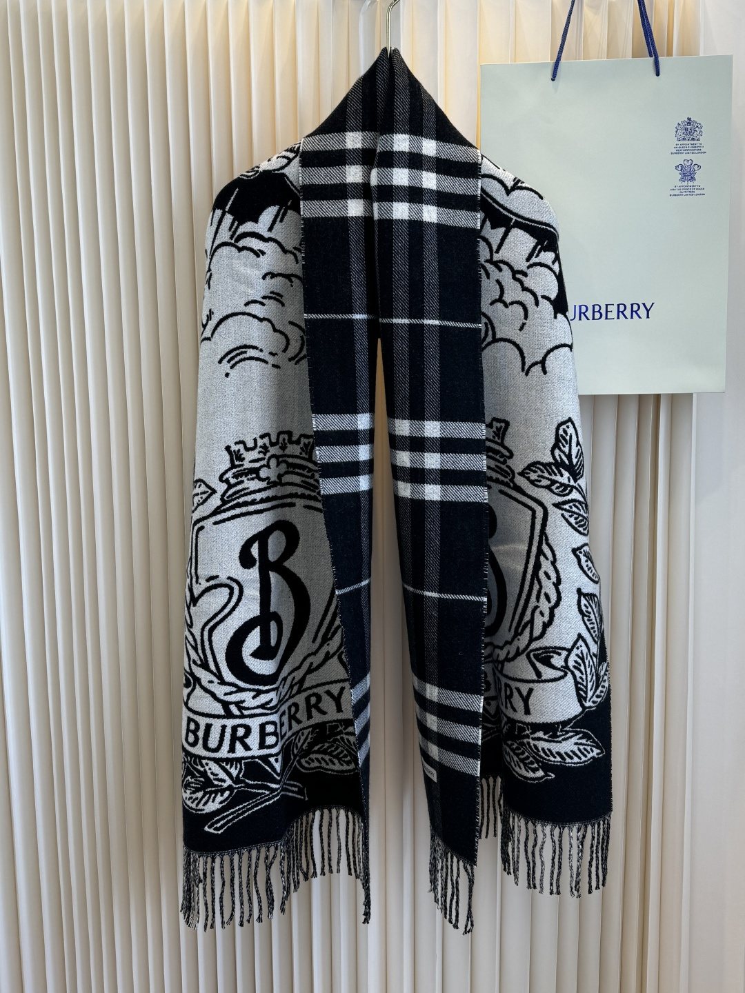 Burberry Equestrian Graphic Fringed Scarf