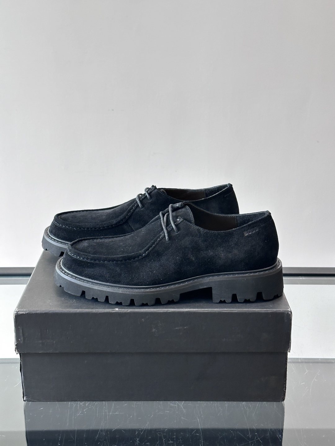 BOSS Men's Suede Lug Sole Derby Shoes