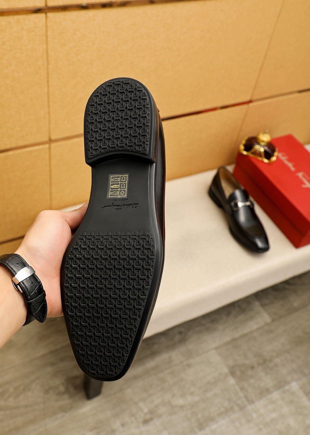 Salvatore Ferragamo Men's Black Buckle Loafers - Low-Profile Sole
